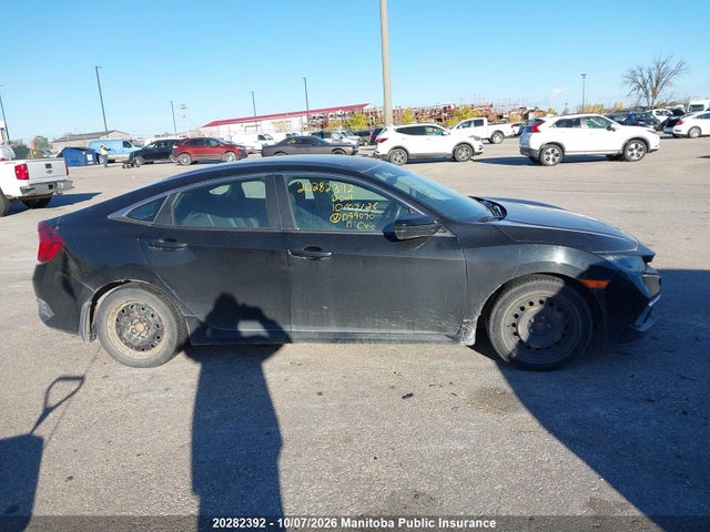 20282392 :رقم المزاد ، 2HGFC2F58KH044070 vin ، 2019 Honda Civic Lx مزاد بيع