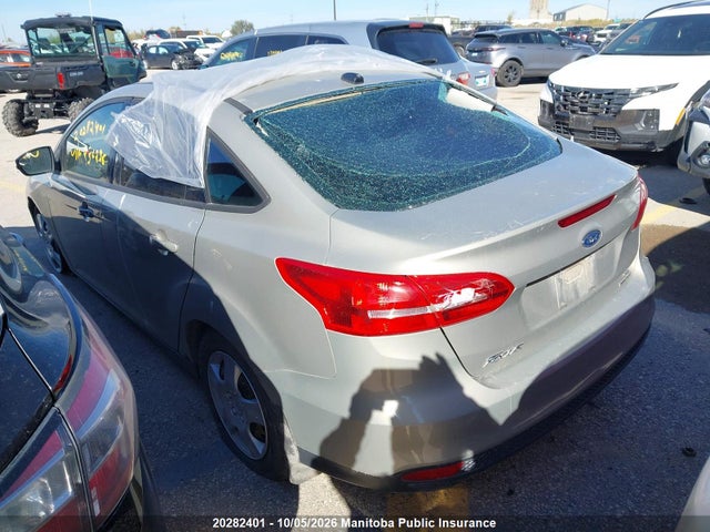 Ford FOCUS SE 2015 1FADP3F26FL236236 Image 3