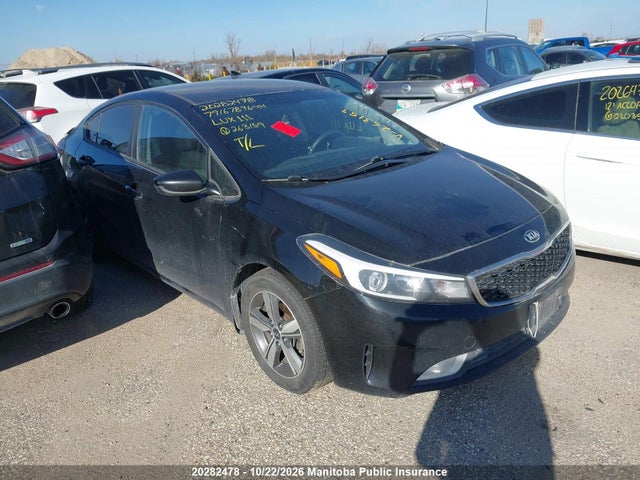 KIA FORTE LX 2018 3KPFL4A75JE263159 main image