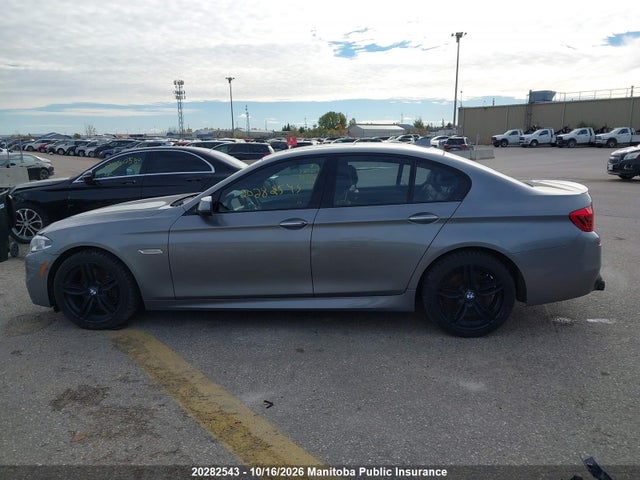 BMW 535i Xdrive 2016 WBA5B3C55GD549945 Image 14