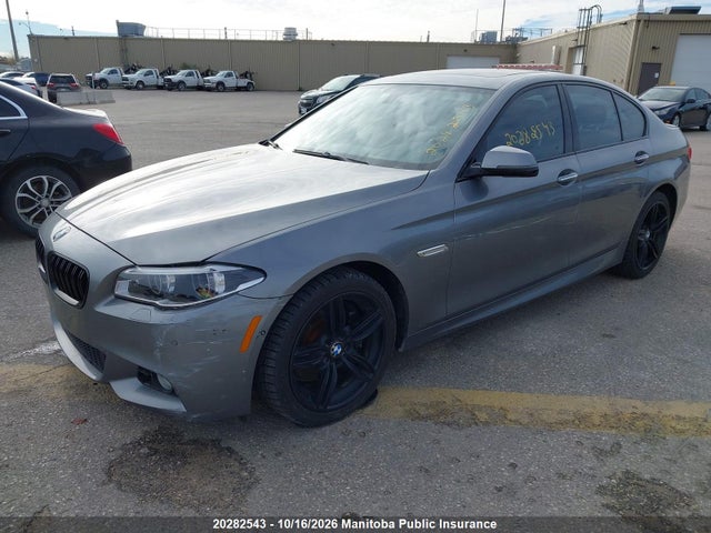 BMW 535i Xdrive 2016 WBA5B3C55GD549945 Image 2