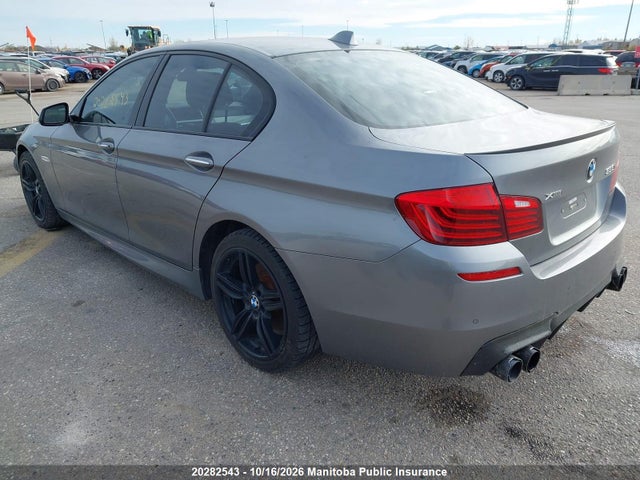BMW 535i Xdrive 2016 WBA5B3C55GD549945 Image 3