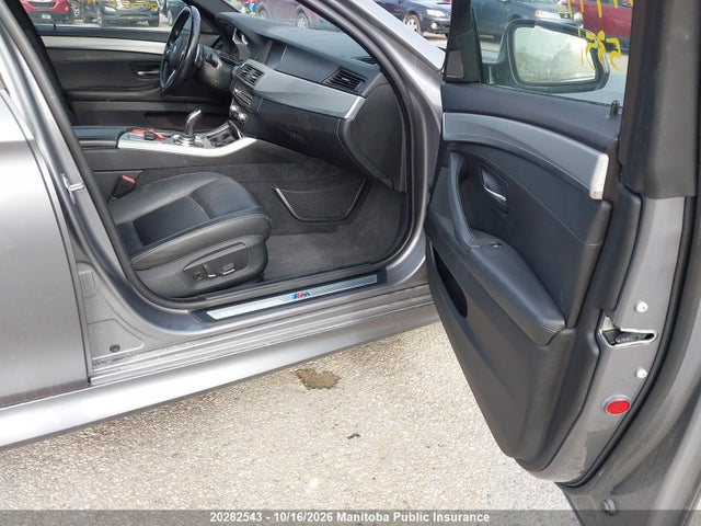BMW 535i Xdrive 2016 WBA5B3C55GD549945 Image 5
