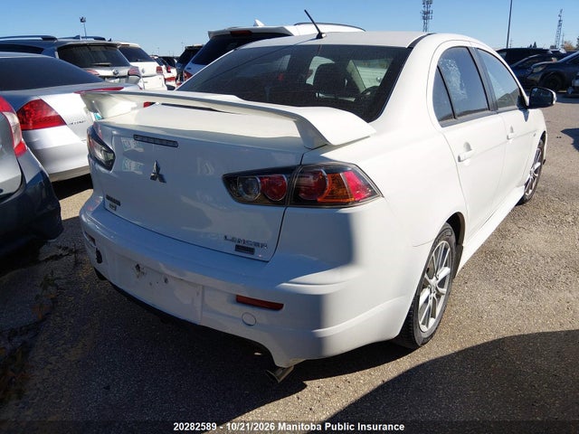 20282589 :رقم المزاد ، JA32V2FWXFU602065 vin ، 2015 Mitsubishi Lancer Se مزاد بيع