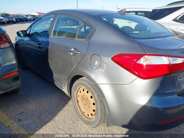 KIA FORTE LX 2016 KNAFX4A64G5481185 Image 14