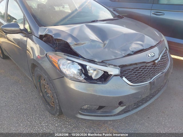 KIA FORTE LX 2016 KNAFX4A64G5481185 Image 17