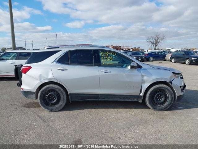 2GNAXSEV8J6103957 Chevrolet EQUINOX LT