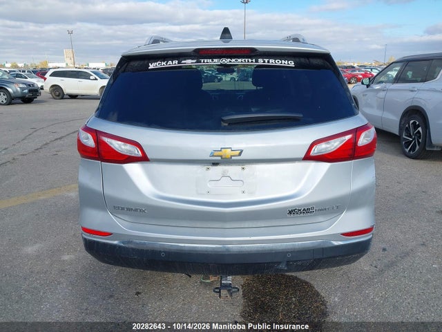 2GNAXSEV8J6103957 Chevrolet EQUINOX LT