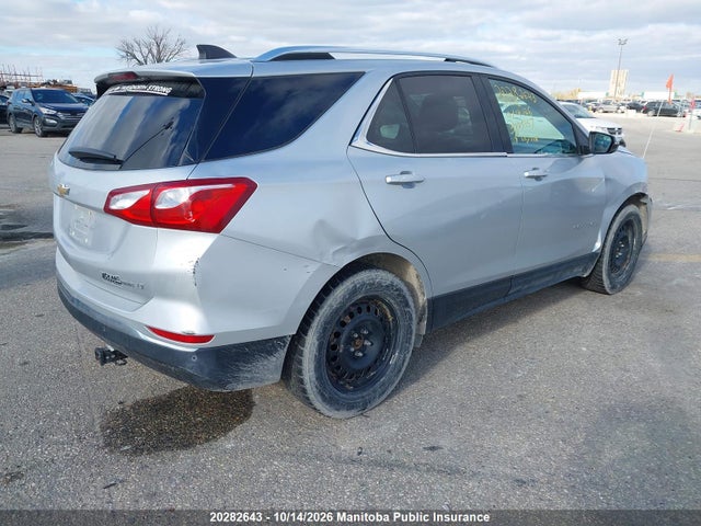 2GNAXSEV8J6103957 Chevrolet EQUINOX LT
