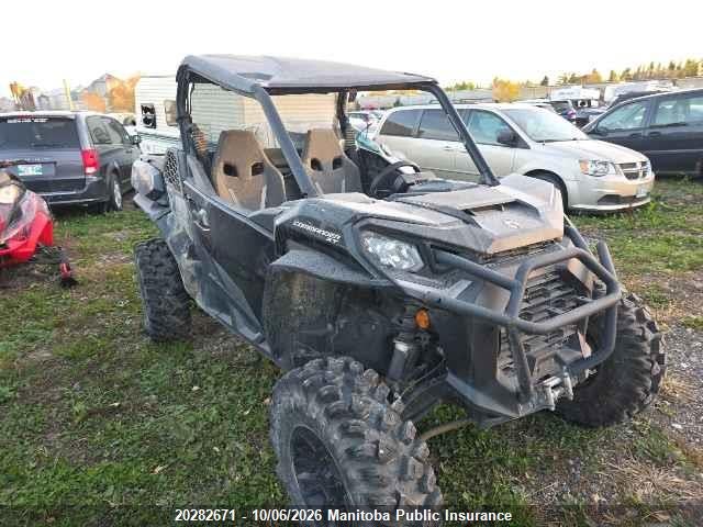 Can-Am Commander Xt 1000r/xt-p 1000r 2023 3JBAKAX47PK000998 Image 2