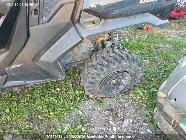 Can-Am Commander Xt 1000r/xt-p 1000r 2023 3JBAKAX47PK000998 Image 6