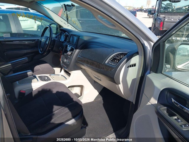 Продажа на аукционе авто 2014 Chrysler Town & Country Touring, vin: 2C4RC1BG4ER116958, номер лота: 20282680