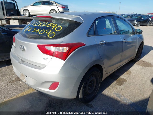 Продаж на аукціоні авто 2015 Hyundai Elantra Gt, vin: KMHD25LH0FU236090, номер лоту: 20282690
