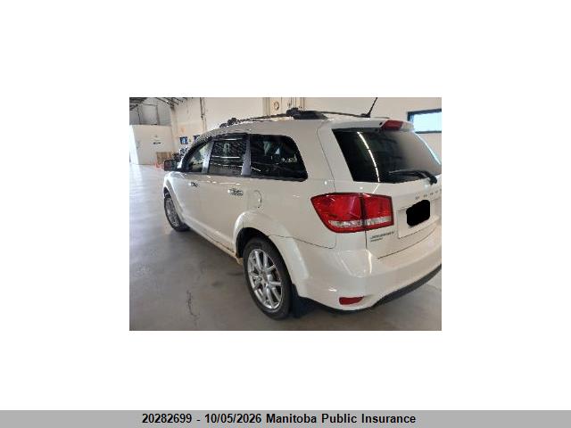 20282699 :رقم المزاد ، 3D4PH6FG3BT570758 vin ، 2011 Dodge Journey R/t مزاد بيع