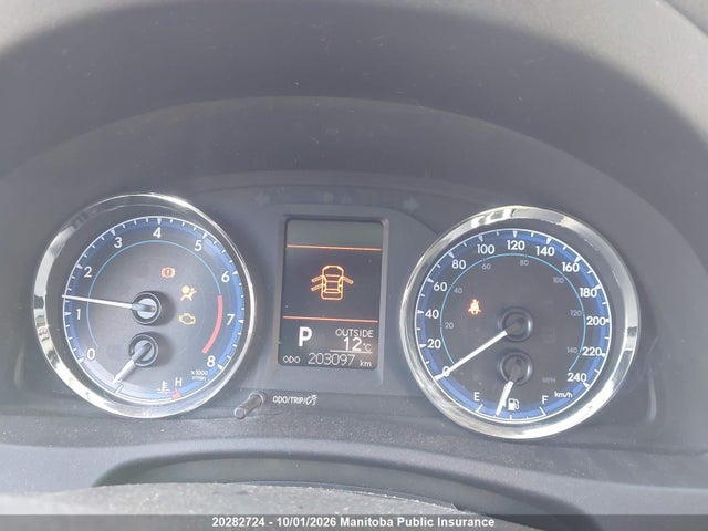2T1BURHE2KC209489 Toyota COROLLA LE