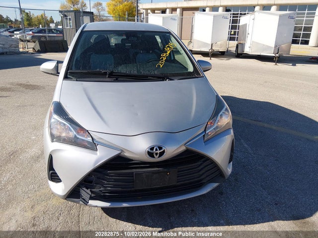 Toyota YARIS LE 2018 VNKKTUD31JA092363 Image 12