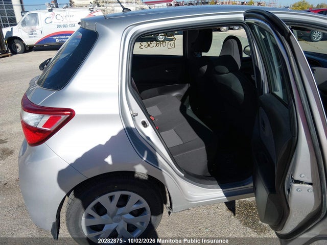 Toyota YARIS LE 2018 VNKKTUD31JA092363 Image 7