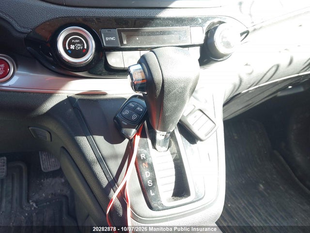20282878 :رقم المزاد ، 2HKRM4H5XFH108365 vin ، 2015 Honda Cr-v Ex مزاد بيع