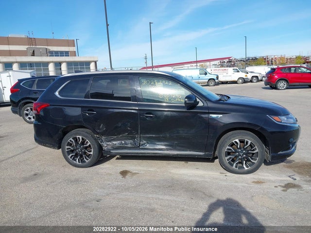 Продажа на аукционе авто 2018 Mitsubishi Outlander Se/gt, vin: JA4J24A51JZ607290, номер лота: 20282922