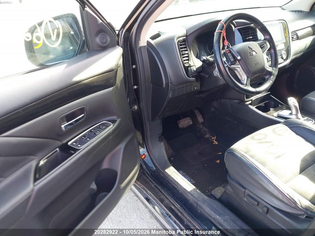 Продажа на аукционе авто 2018 Mitsubishi Outlander Se/gt, vin: JA4J24A51JZ607290, номер лота: 20282922