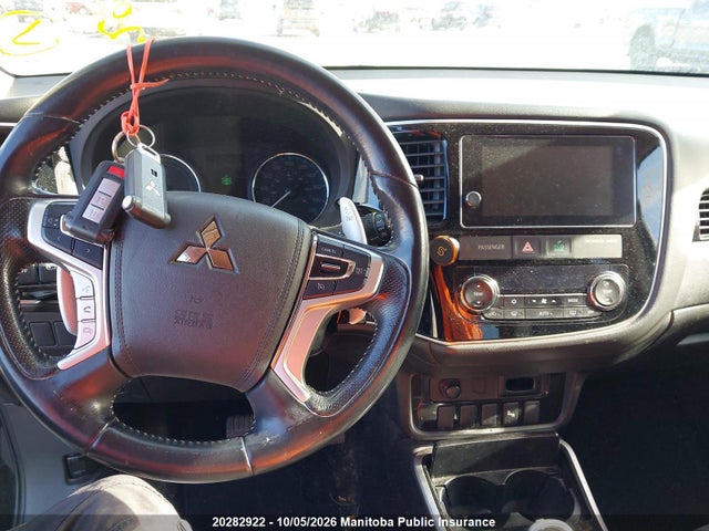 Продажа на аукционе авто 2018 Mitsubishi Outlander Se/gt, vin: JA4J24A51JZ607290, номер лота: 20282922