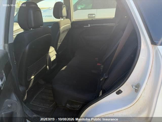 KIA SORENTO LX 2014 5XYKT3A69EG441440 Image 8