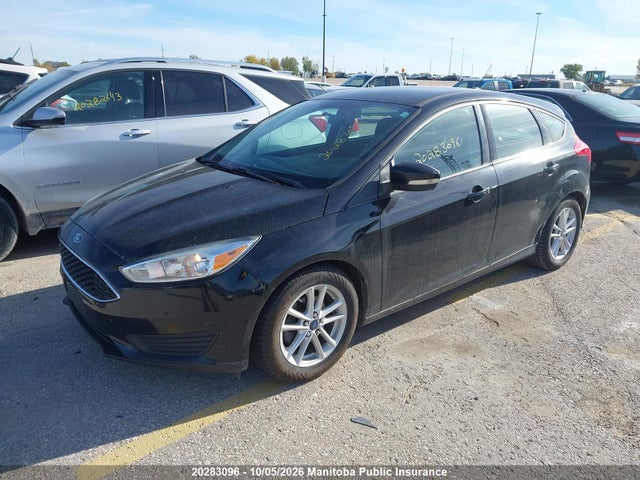 Ford FOCUS SE 2016 1FADP3K28GL353131 Image 2
