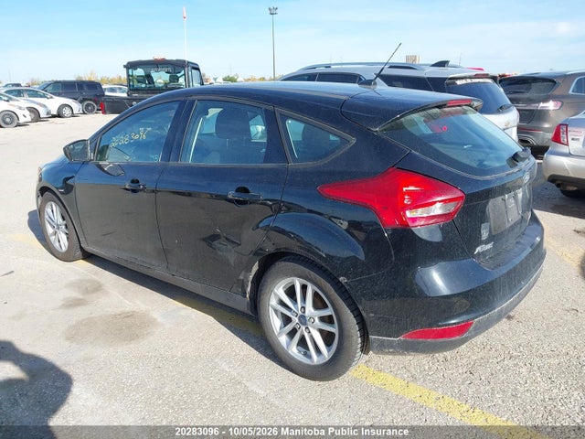 Ford FOCUS SE 2016 1FADP3K28GL353131 Image 3