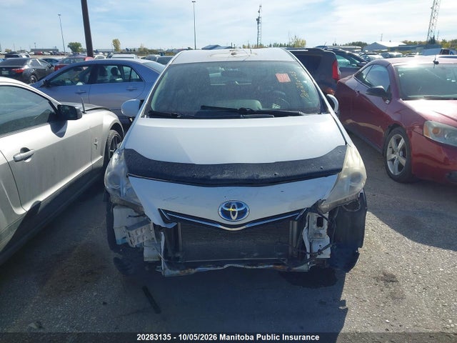 20283135 :رقم المزاد ، JTDZN3EU6C3058770 vin ، 2012 Toyota Prius V مزاد بيع