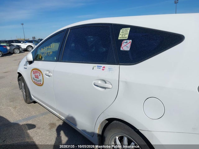 20283135 :رقم المزاد ، JTDZN3EU6C3058770 vin ، 2012 Toyota Prius V مزاد بيع