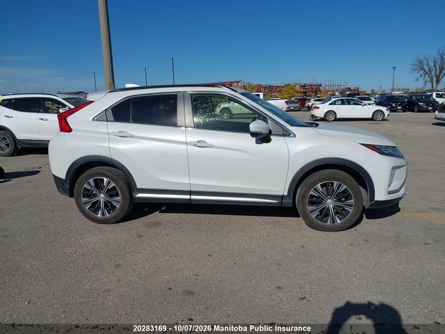 2018 Mitsubishi Eclipse Cross Se მანქანა იყიდება აუქციონზე, vin: JA4AT4AAXJZ607993, აუქციონის ნომერი: 20283169