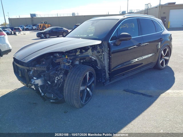 Porsche Cayenne Phev 2025 WP1AN2AY6SDA22343 Image 2
