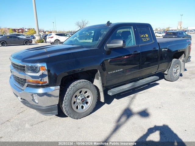 Продажа на аукционе авто 2017 Chevrolet Silverado 1500 Lt Double Cab, vin: 1GCVKREC4HZ196720, номер лота: 20283230