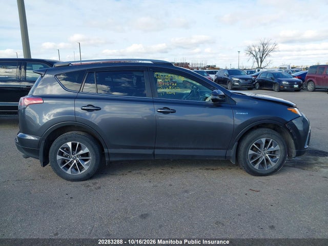 JTMRJREVXHD128652 Toyota Rav4 Xle Hybrid