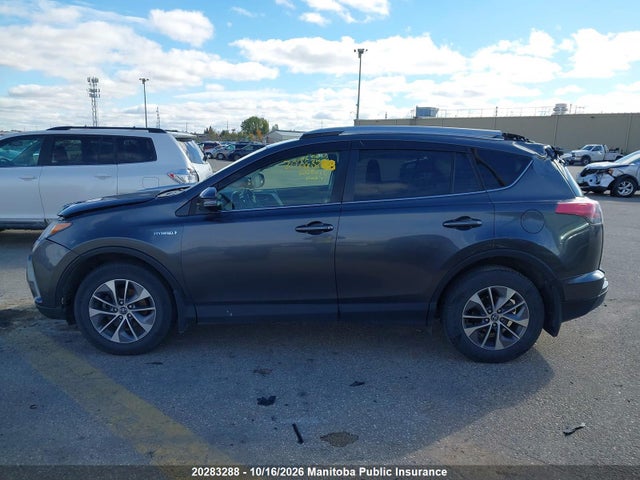 JTMRJREVXHD128652 Toyota Rav4 Xle Hybrid