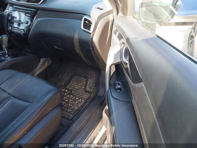 5N1AT2MV8EC801533 Nissan Rogue Sl