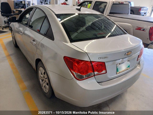 20283571 :رقم المزاد ، 1G1PL5SH1D7240816 vin ، 2013 Chevrolet Cruze Ls مزاد بيع