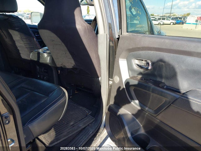2019 Nissan Titan 5.6 Sl Midnight Crew Cab მანქანა იყიდება აუქციონზე, vin: 1N6AA1E51KN521890, აუქციონის ნომერი: 20283583