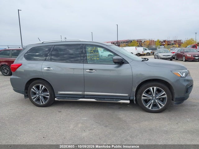 2017 Nissan Pathfinder Platinum მანქანა იყიდება აუქციონზე, vin: 5N1DR2MM2HC647408, აუქციონის ნომერი: 20283605