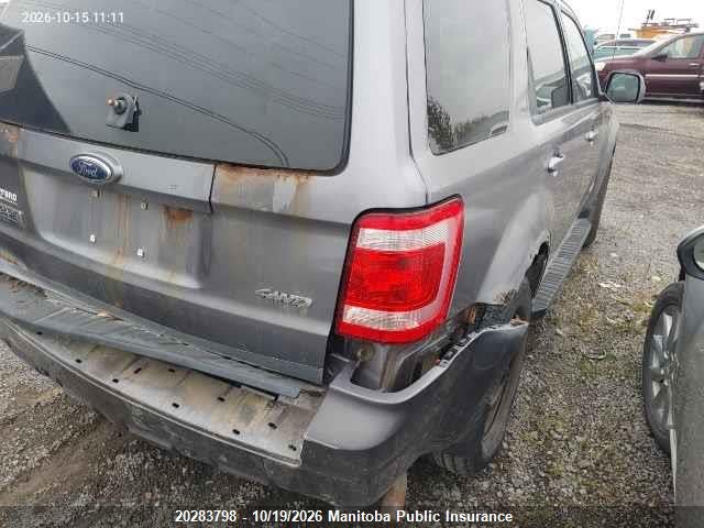 20283798 :رقم المزاد ، 1FMCU94178KA84709 vin ، 2008 Ford Escape Limited V6 مزاد بيع