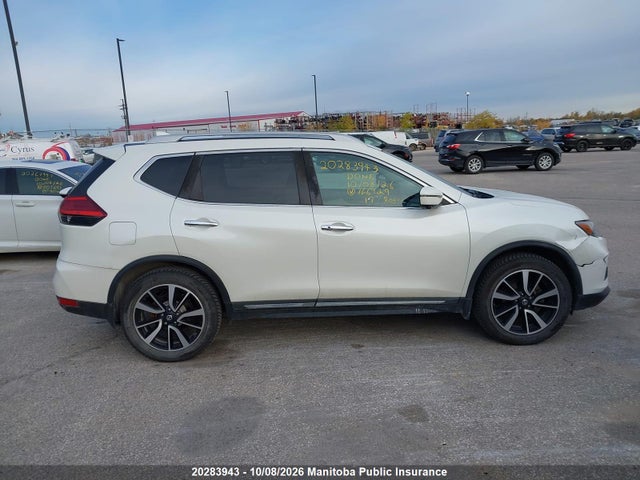 2017 Nissan Rogue Sl მანქანა იყიდება აუქციონზე, vin: 5N1AT2MV4HC766929, აუქციონის ნომერი: 20283943