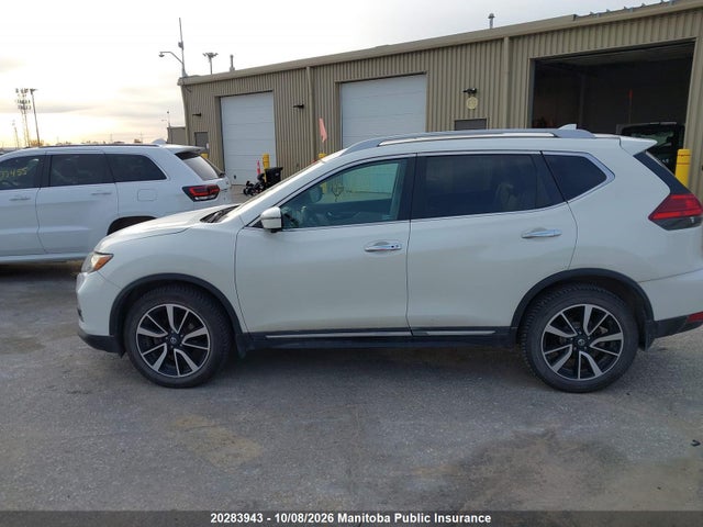 2017 Nissan Rogue Sl მანქანა იყიდება აუქციონზე, vin: 5N1AT2MV4HC766929, აუქციონის ნომერი: 20283943