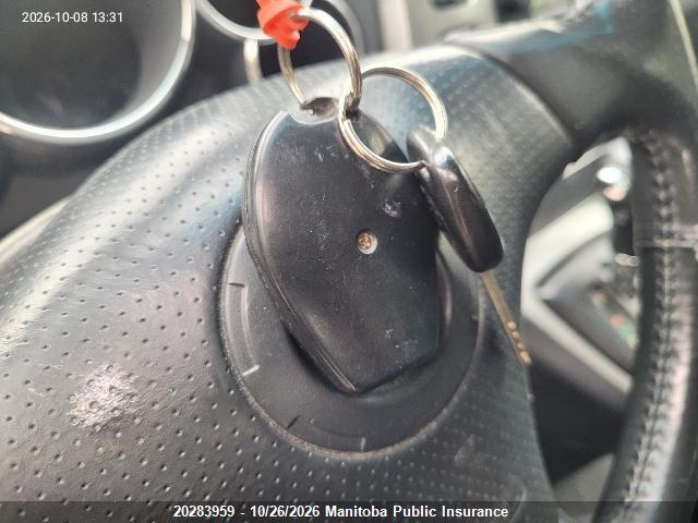 2005 Toyota Matrix Xr მანქანა იყიდება აუქციონზე, vin: 2T1KR32E95C882761, აუქციონის ნომერი: 20283959