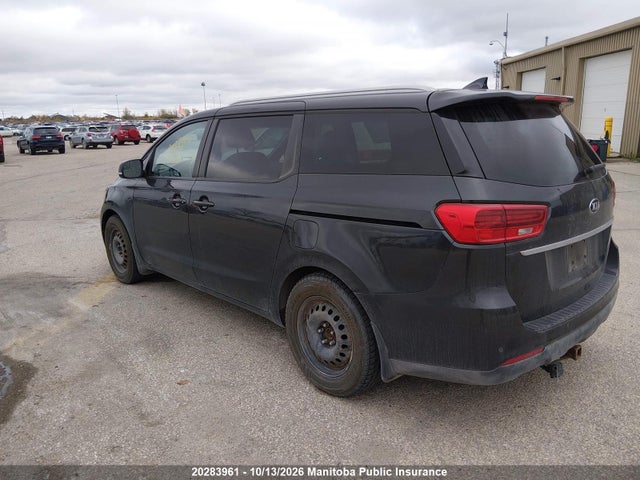 KIA SEDONA LX 2019 KNDMB5C10K6454343 Image 3