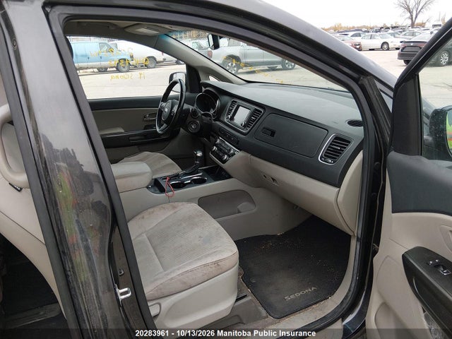 KIA SEDONA LX 2019 KNDMB5C10K6454343 Image 5