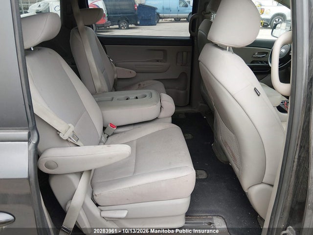 KIA SEDONA LX 2019 KNDMB5C10K6454343 Image 8