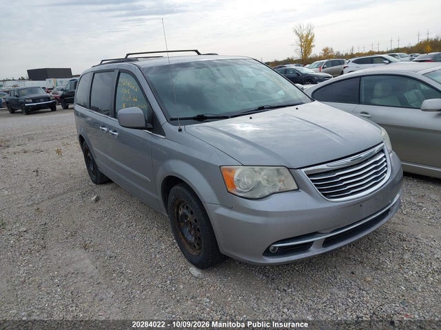 2013 Chrysler Town & Country Touring მანქანა იყიდება აუქციონზე, vin: 2C4RC1BG0DR670965, აუქციონის ნომერი: 20284022