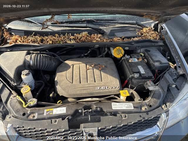 Dodge Grand Caravan Crew 2017 2C4RDGDG0HR682844 Image 10