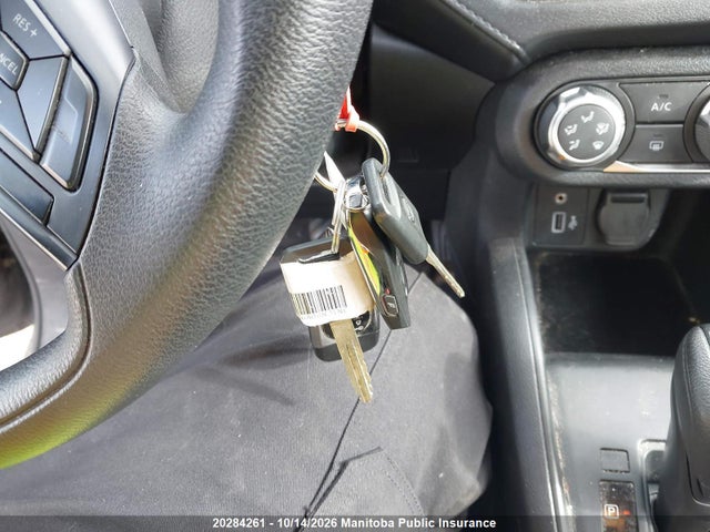Nissan Versa 1.6 S 2025 3N1CN8DV9SL828155 Image 10