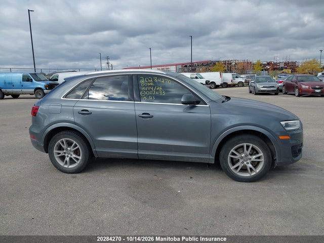 20284270 :رقم المزاد ، WA1GFEFS9FR007093 vin ، 2015 Audi Q3 مزاد بيع